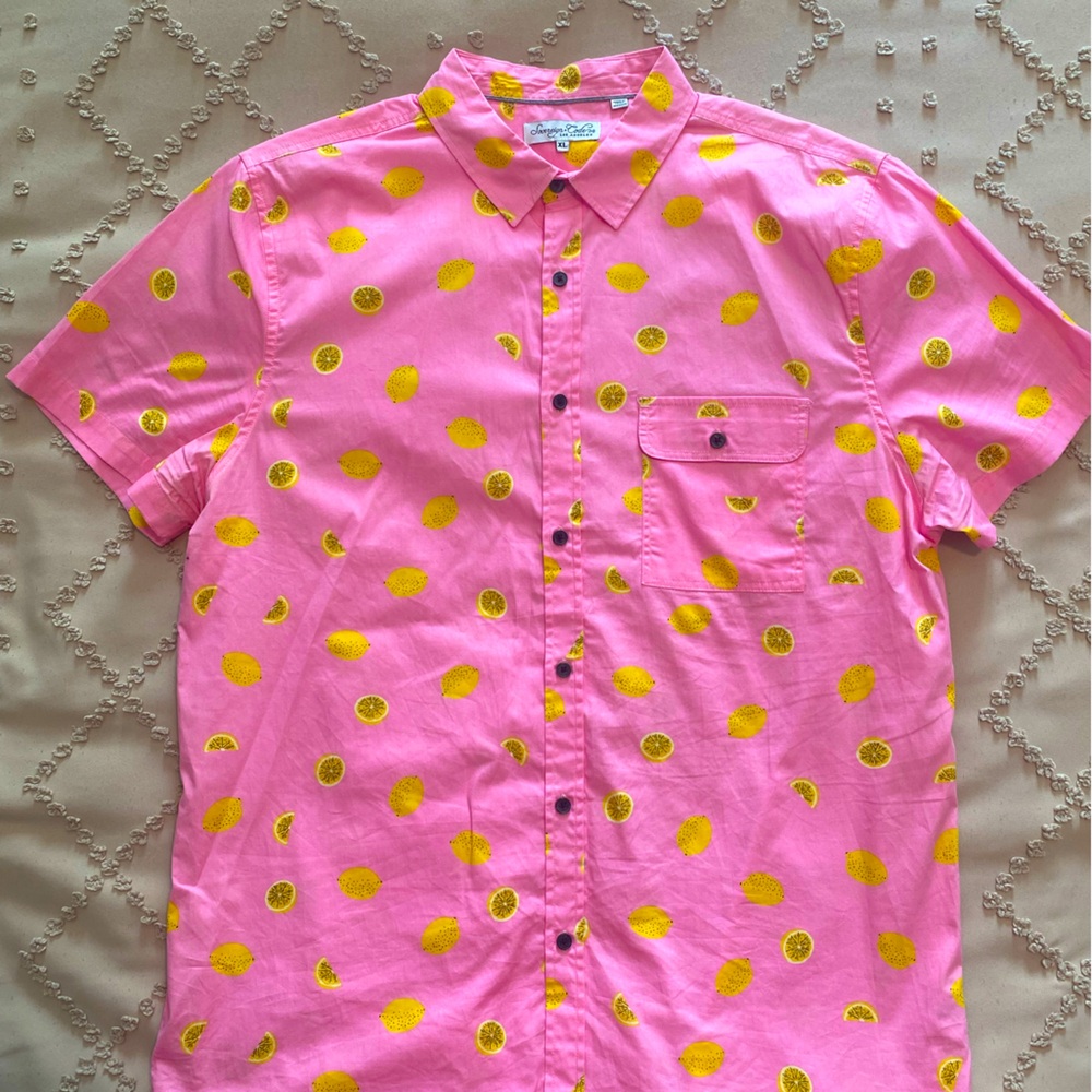 Pink Lemon - short sleeve button down